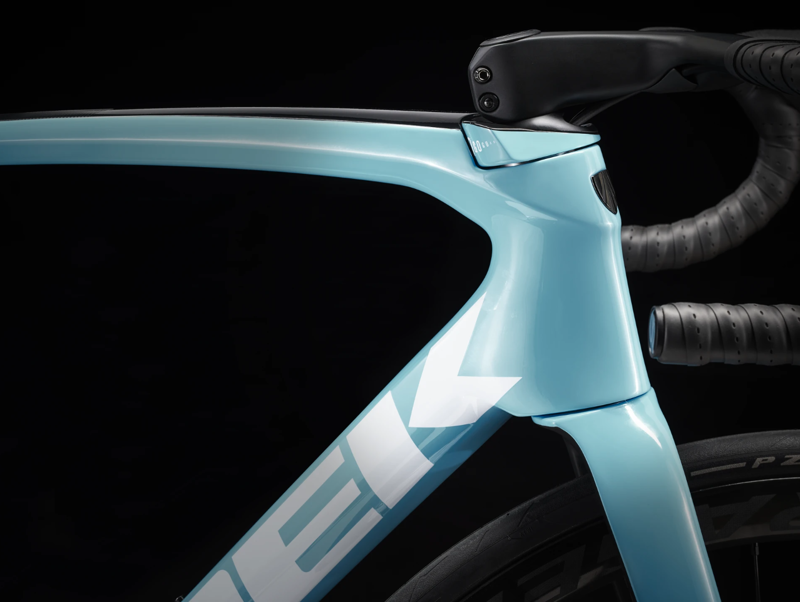 Trek Emonda SLR 9 eTap Carbon Road Bike 2024 in Replica Azure-4